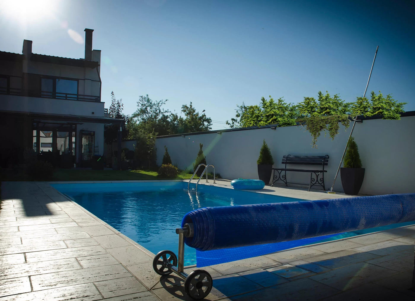 Piscină cu electroliză