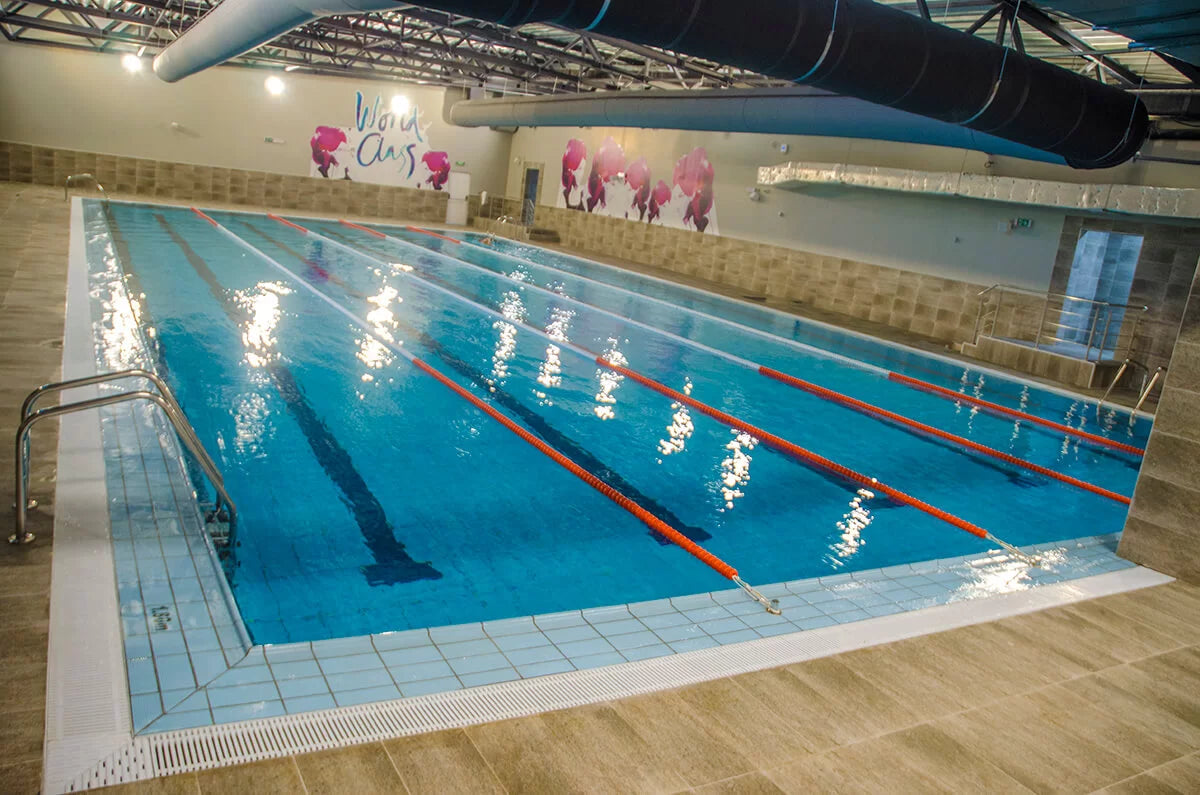 Recondiționare piscină World Class