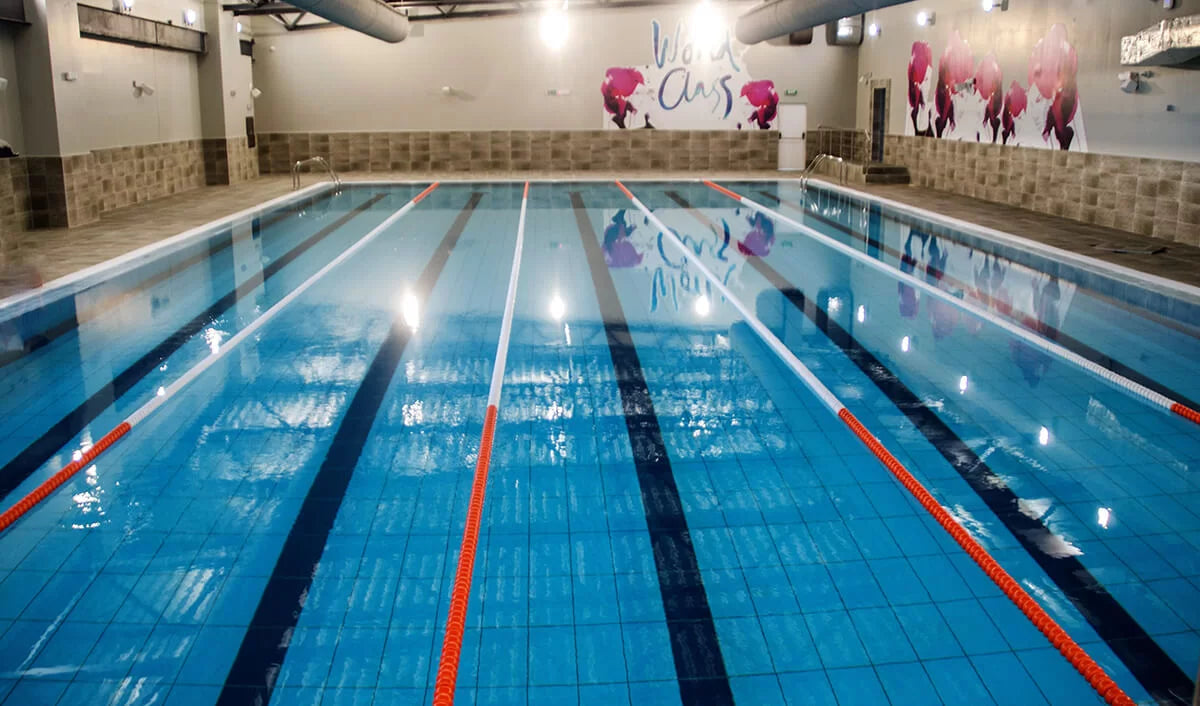 Recondiționare piscină World Class